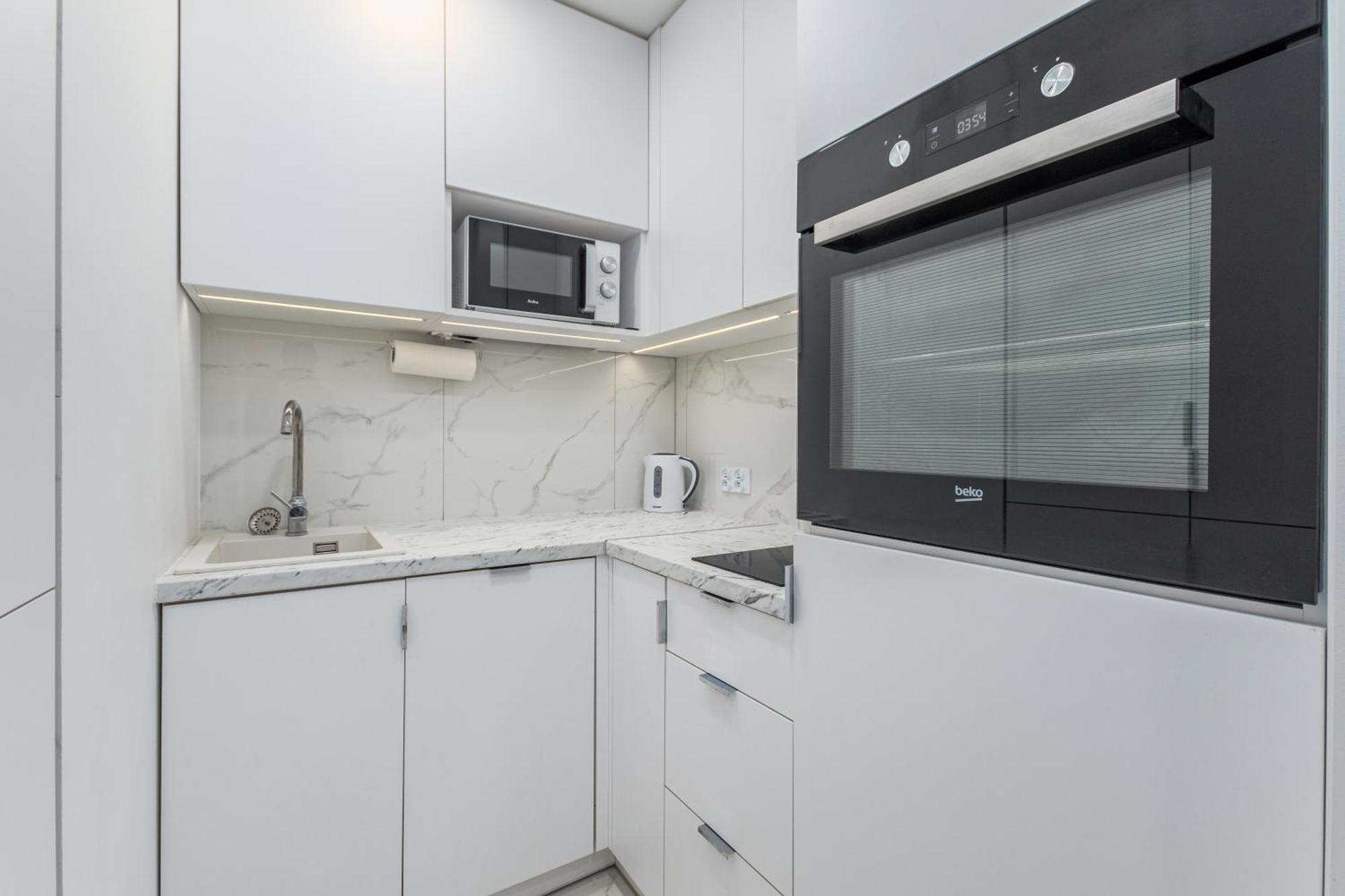 Jana Pawla II 20 A By Homeprime Warsaw Luaran gambar